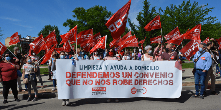 El sector de Limpieza y Ayuda a Domicilio de Albacete prepara la huelga para exigir salarios dignos
