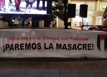 Concentración Albacete contra el genocidio del pueblo palestino
