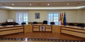 En el salón de plenos del Ayuntamiento de Munera