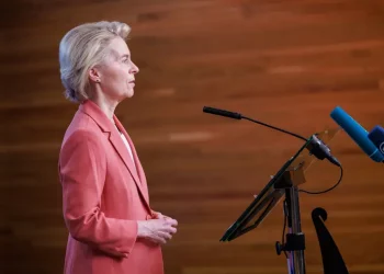 Críticas a la propuesta de la CE para un sistema común de expulsiones en la UE