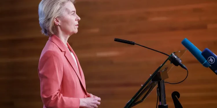 Críticas a la propuesta de la CE para un sistema común de expulsiones en la UE