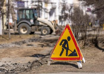 El negocio de las obras públicas en Albacete: varios ejemplos de cómo se reparten contratos a dedo