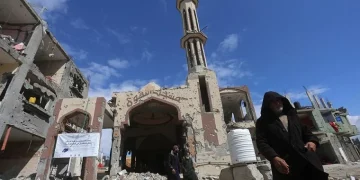 Mezquita de Helmi Saqr Sultan, en las afueras del campo de refugiados de Tel al-Sultan, en Rafah (Franja de Gaza), destruida por un ataque aéreo israelí. Fuente: UNRWA (CC 4.0)