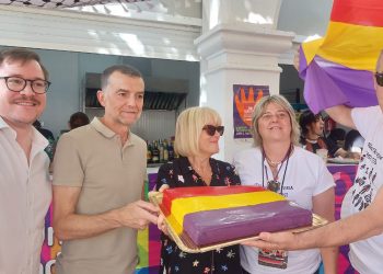 Izquierda Unida celebra su tradicional comida republicana en la Feria de Albacete