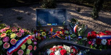 Federico Schmidt Castillo: El bebé de Almansa que murió huyendo del fascismo y que recuperó su nombre tras 80 años de exilio