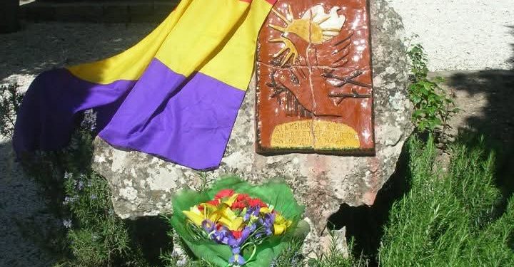 El Foro por la Memoria Democrática de Albacete inicia su andadura con un homenaje a las víctimas del franquismo el 11 de abril