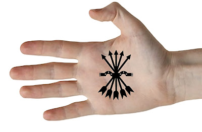 Tocándose los yugos y las flechas