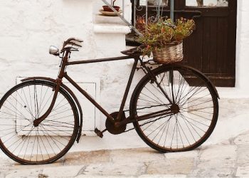 La esperanza del pueblo va en bicicleta